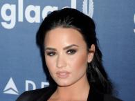 Demi Lovato odważnie odsłoniła biust w Beverly Hills